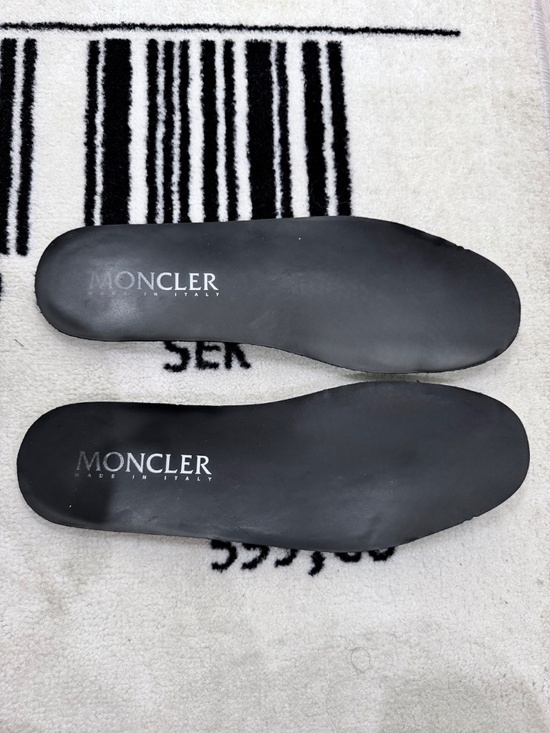 Moncler Vail Lace Up Chunky Sole Black Leather Zip Ankle Boots main image 6